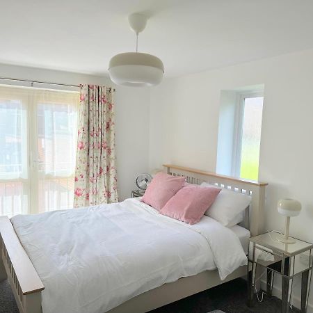 Superb 2 Bed 2 Bathroom Free Parking Derby Bagian luar foto
